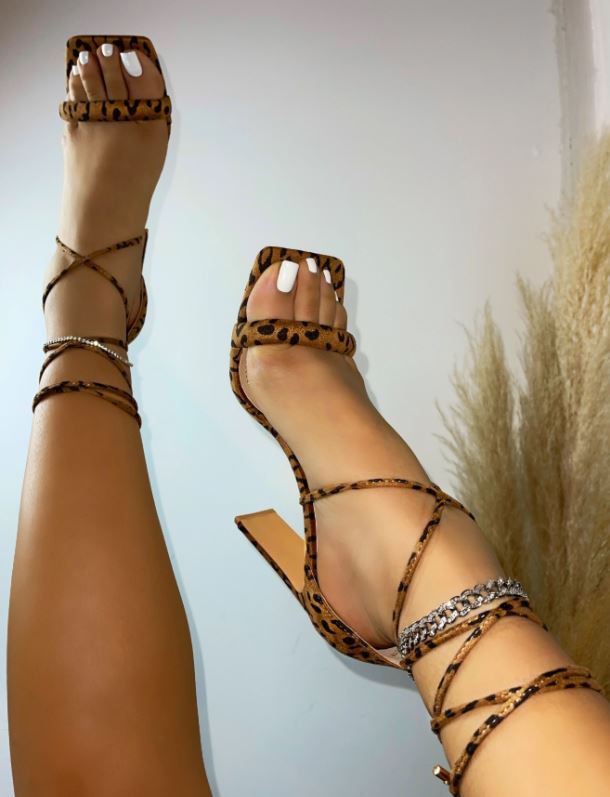 leg wrap rectangle high heel sandal