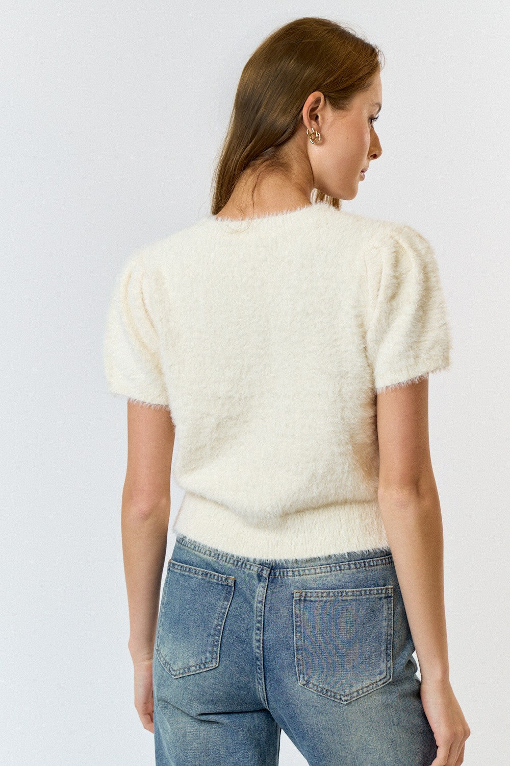 pearl bow fuzzy short sleeve sweater