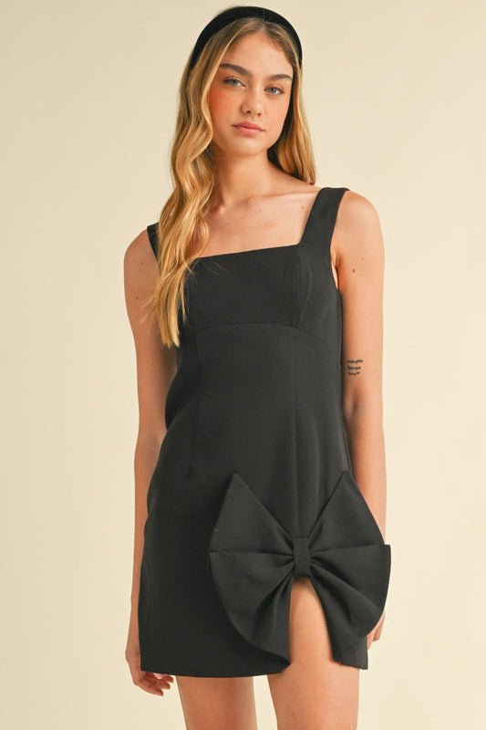 Bow slit sleeveless dress