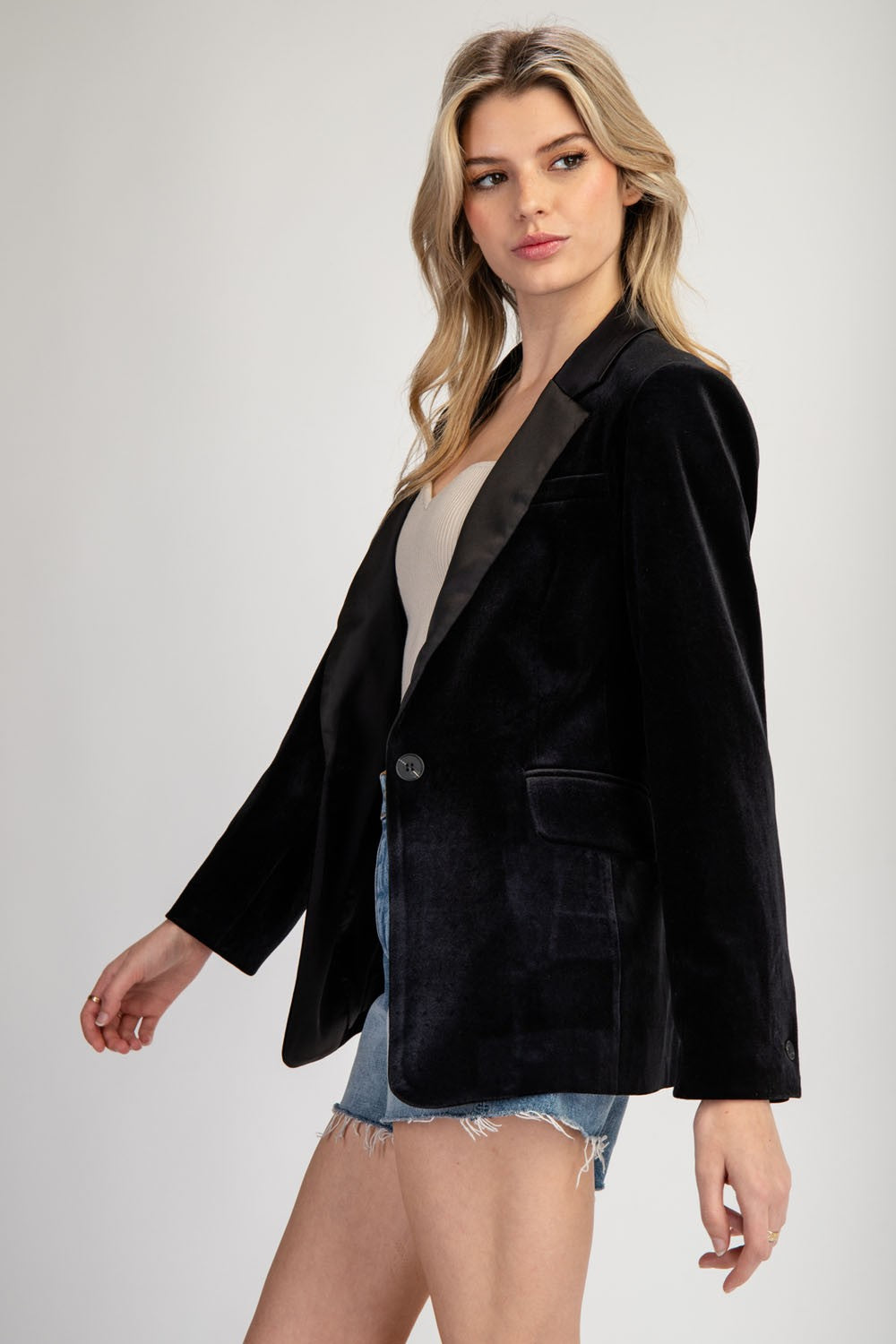 satin lapel velvet blazer