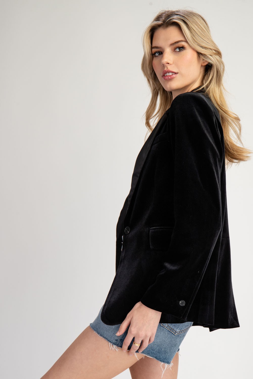 satin lapel velvet blazer