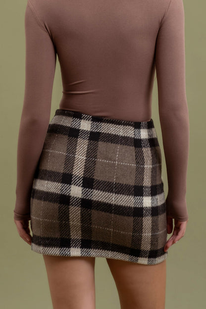 plaid mini skirt