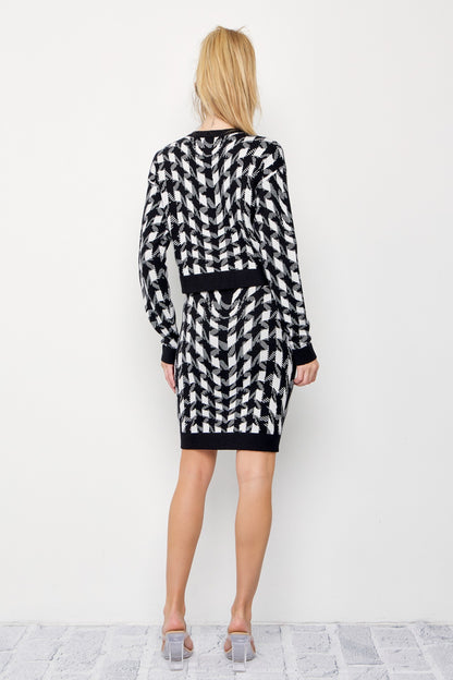 Houndstooth Knit Long Sleeve Top