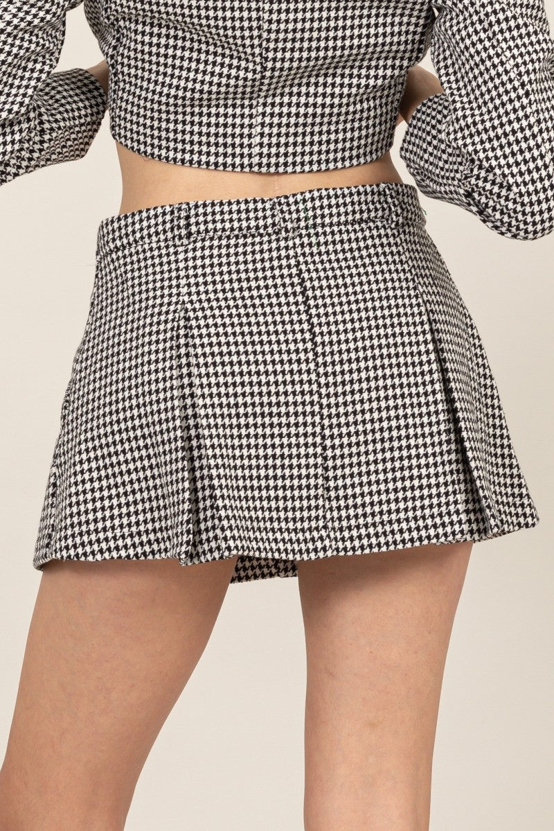 high waist houndstooth pleated skort