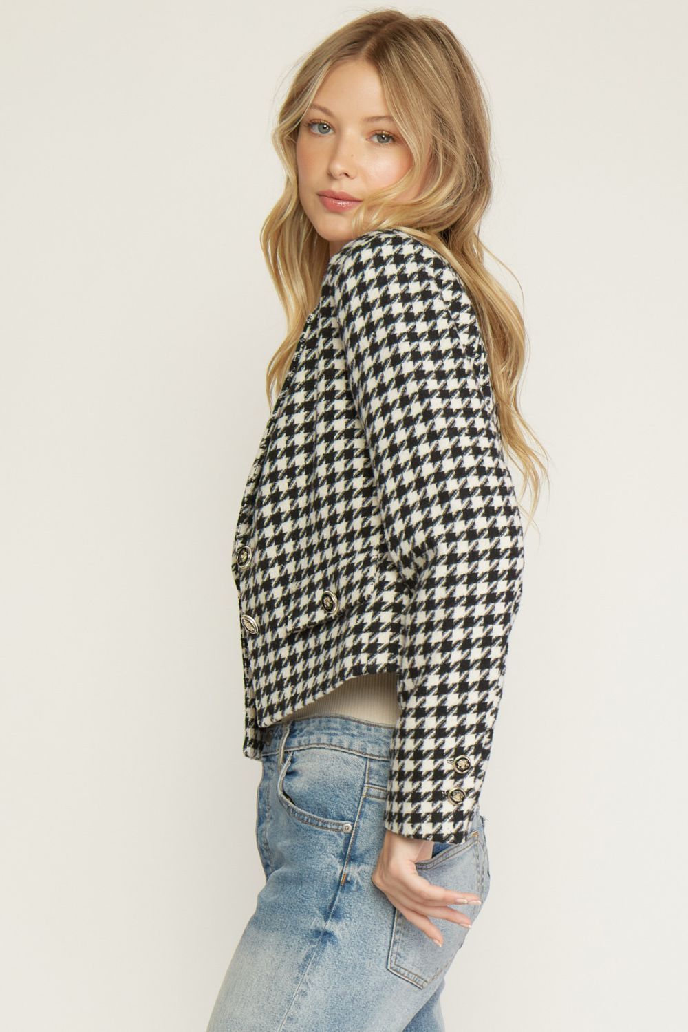 Houndstooth cropped blazer