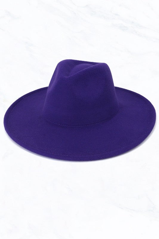 wide brim Panama hat