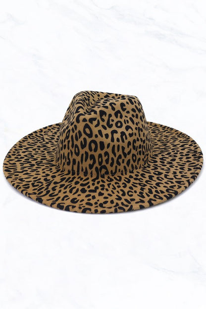 wide brim Panama hat