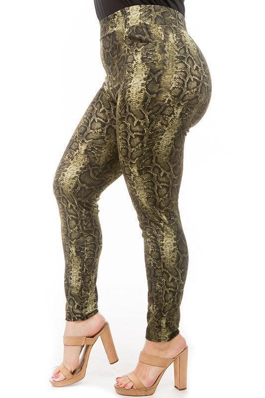 PLUS Printed snake Leggings - RK Collections Boutique